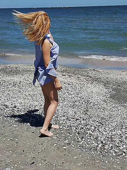 Teen big tits striptease