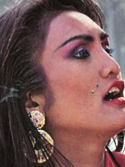 Blonde housewife fishnet stockings