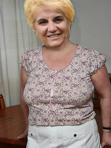 Gülbahar dinler sikiş