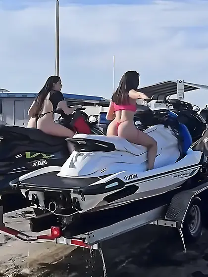 T-Back Bubble Butt Girls at the Boat Ramp