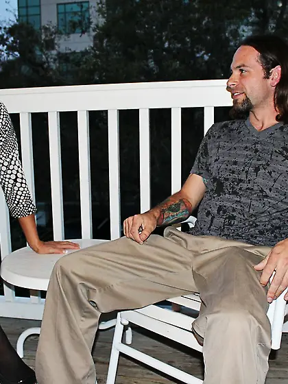 Long-hared dude seduced hot