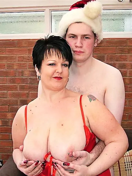 BBW Cougar Double Dee from United Kingdom