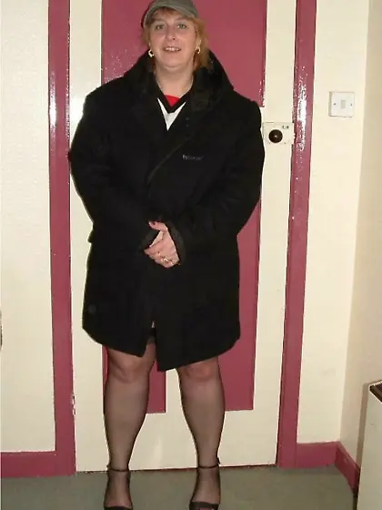 MILF Jay Sexy from United Kingdom What A...