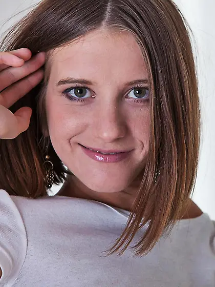 Hot brunette babe Talinka A shows the close up of her beautiful