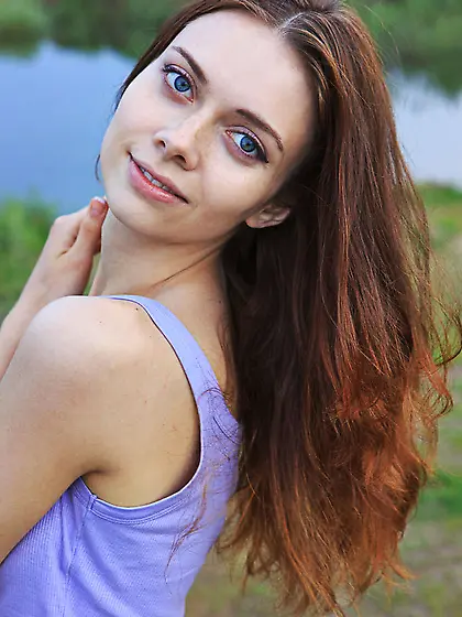 Assed babe hotly bends