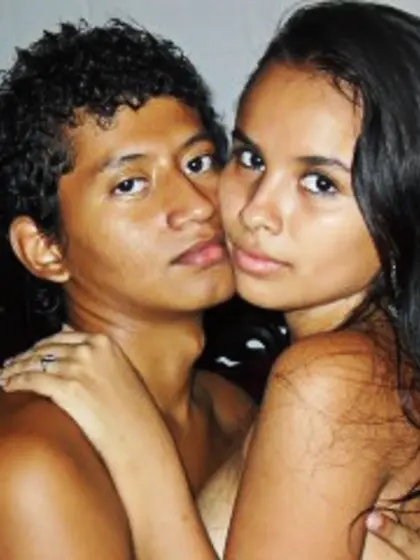 Brunette damian camilasex