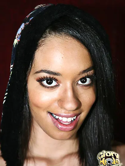 The frisky Latina Aliana Love licking the ball and swallowing th