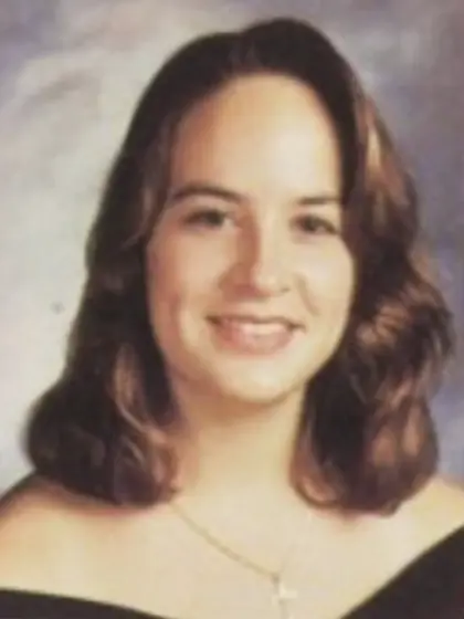 Thick ass Mary likes to strip