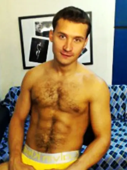 Brunette tommy perform close