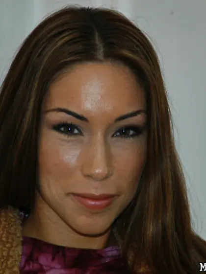 Petite Mya Diamond boasts about her huge sex hunger and love for