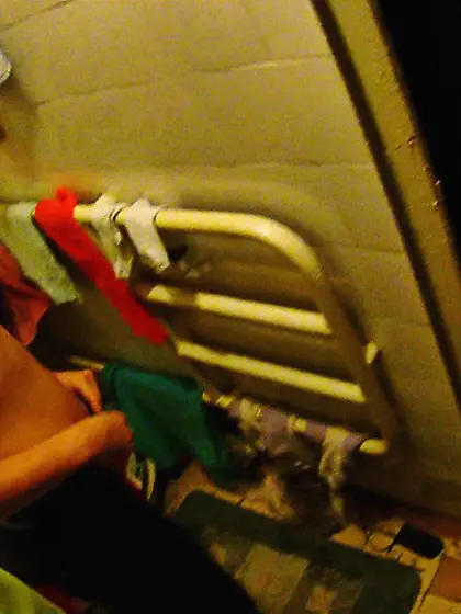 Spicy hell brunette small