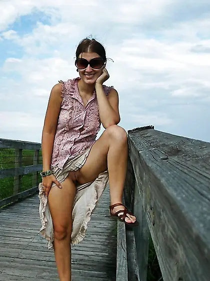 Is she fotgot her slip 16?