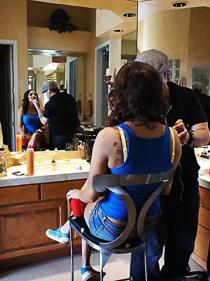 The backstage photos of sexy stacked porn model Danni Cole sprea