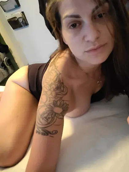 Hottt Latina Milf Exposed pt 3