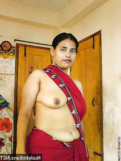 Nude Tamil Milf Aunty + Indian fingering