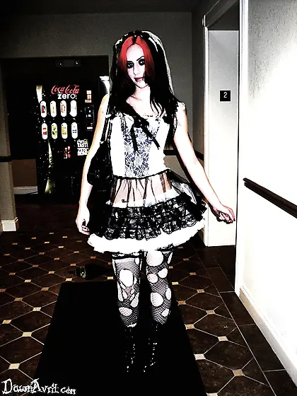 Steamy gothic party with horny Dawn Avril as a bride playing aro