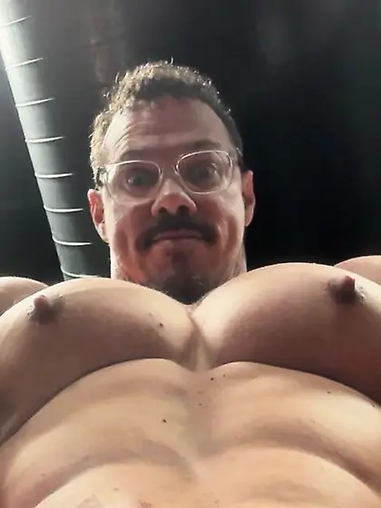 Huge (Male) Tits of every flavor