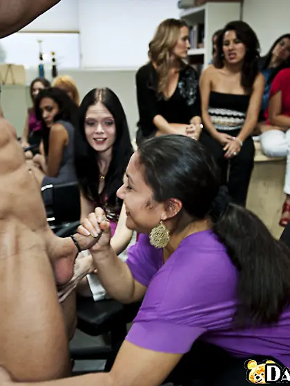 Blowjob contest