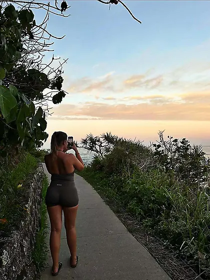 how would you use tight stuck up gymslut jess?