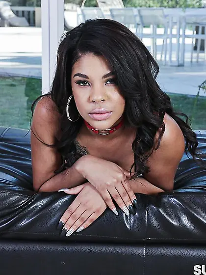 Elegant ebony doll horny