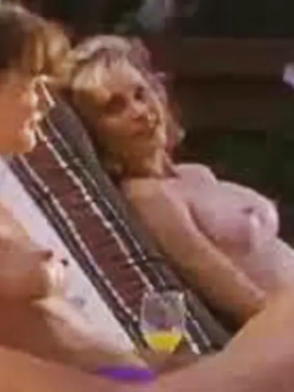 Monique Parent naked