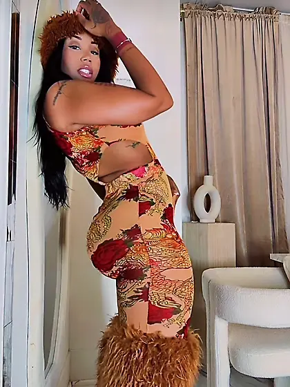 Cum that slut and send me your job tribute