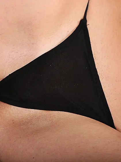 Raven haired stacked milf Erin Marxxx pulls off her underwear an