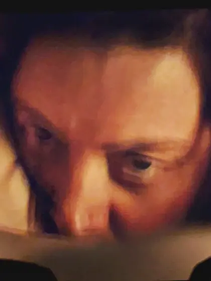 Aubrey Plaza & Margaret Qualley lesbian sex scene