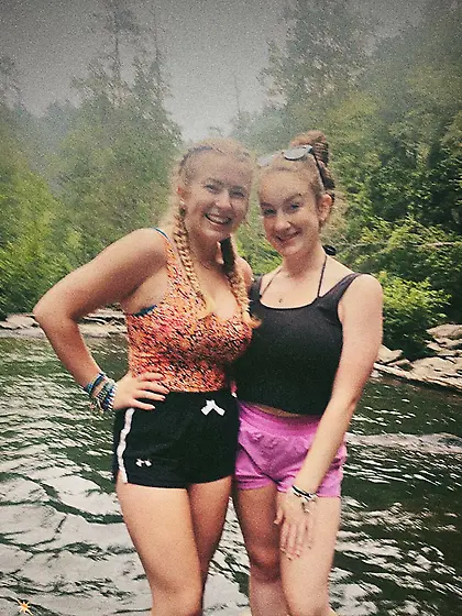 Morgan Thompson Busty Nonnude Cutie