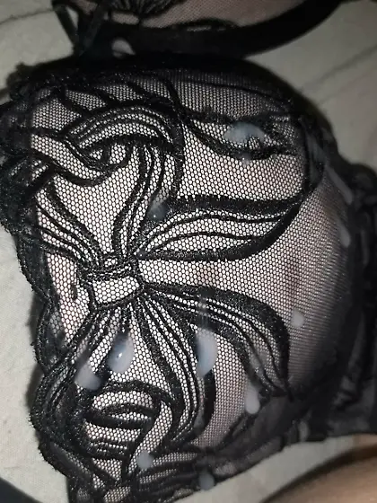 Cum on sisters bra