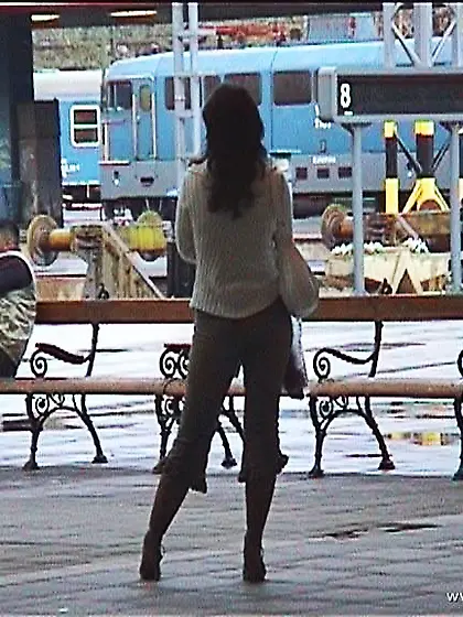 Anetta Keys and her alluring blonde lover strips together and ha