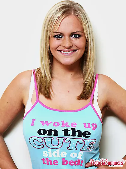 Foxy blonde removes blue