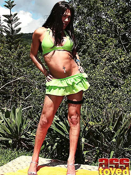 Shemale outdoor striptease