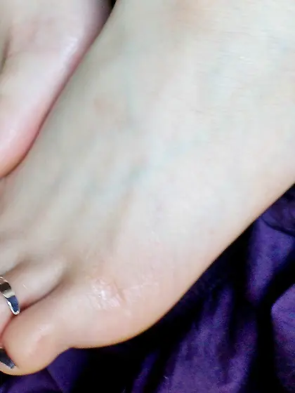 Feet i need to suck on