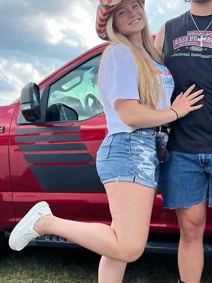 Cute Teen With Amazing Ass and Sexy Thick Thighs