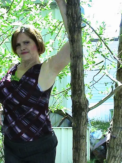 Cougar Misha MILF from United States Backyard