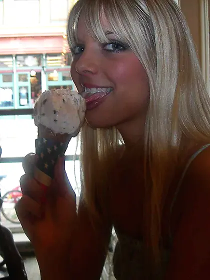 Oral young beautiful