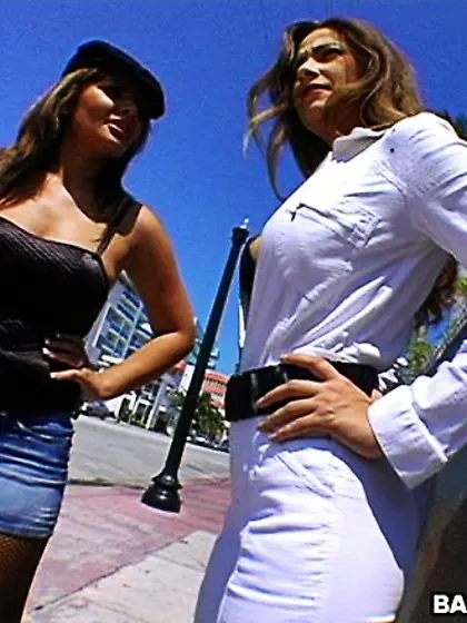 Two sexy mamis for you