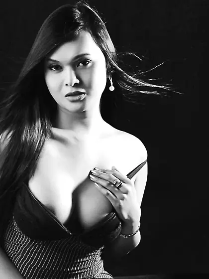 Asian transgender lusciouskim striptease