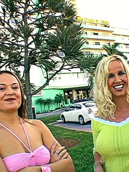 These moms want to fuck