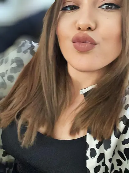 Hot Turkish MILF Busra Nude Arab Latina Indian