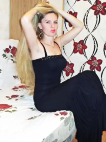 Blonde angelsweetmary perform cameltoe