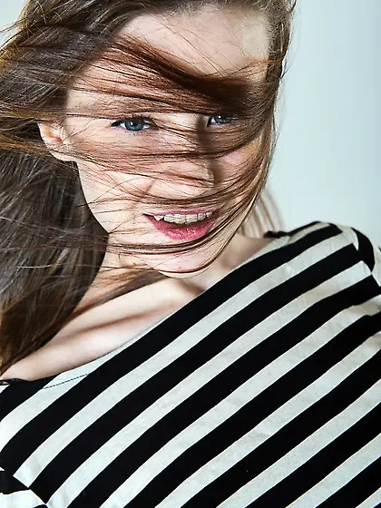 Gorgeous teen Emily Bloom opens legs and shamelessly exposes her