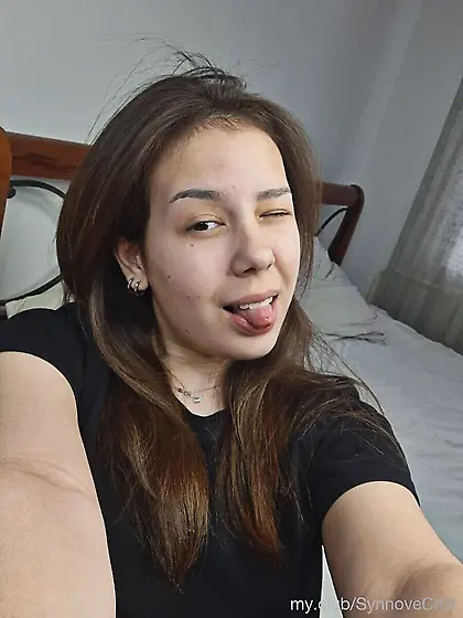 Eva Free Photos