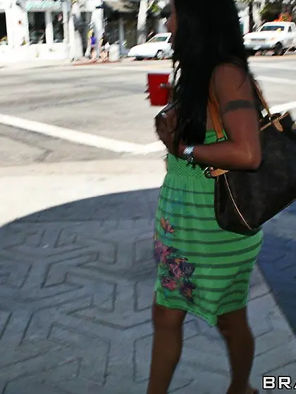 Topless Mariah Milano went shopping for glasses and for a well-h