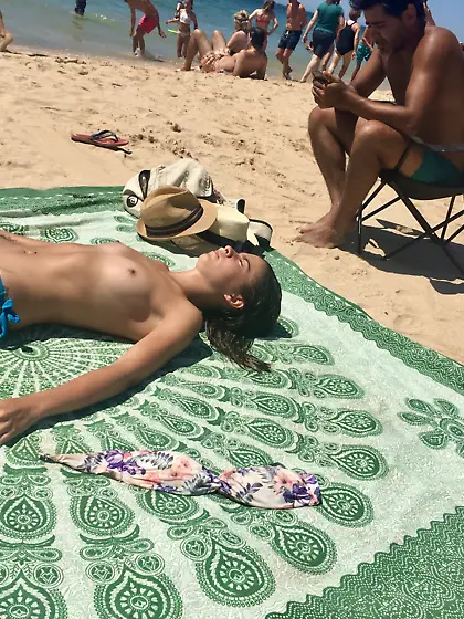 Candid beach girls #01