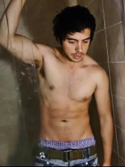 Brunette esteben89 perform anal