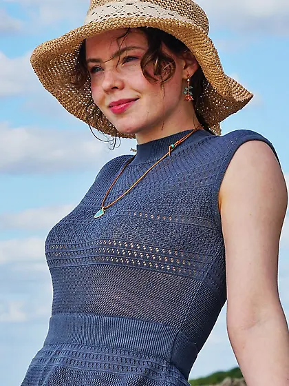 Hot amateur Milf Loves Big Cock