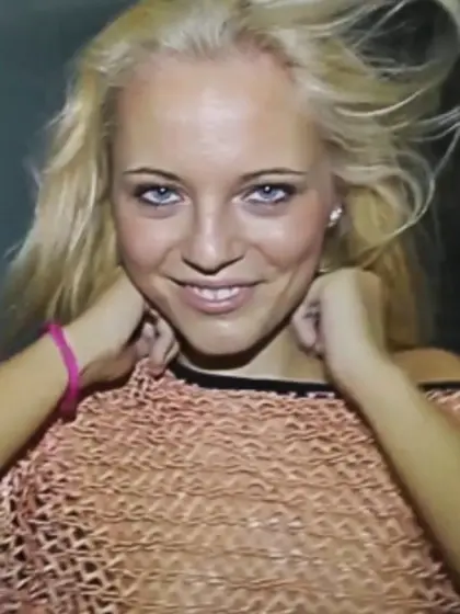 Blondies brunettes blow mind