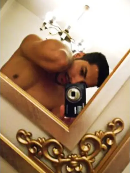 Brunette Hotstuffstefano Love Balls/Beads.